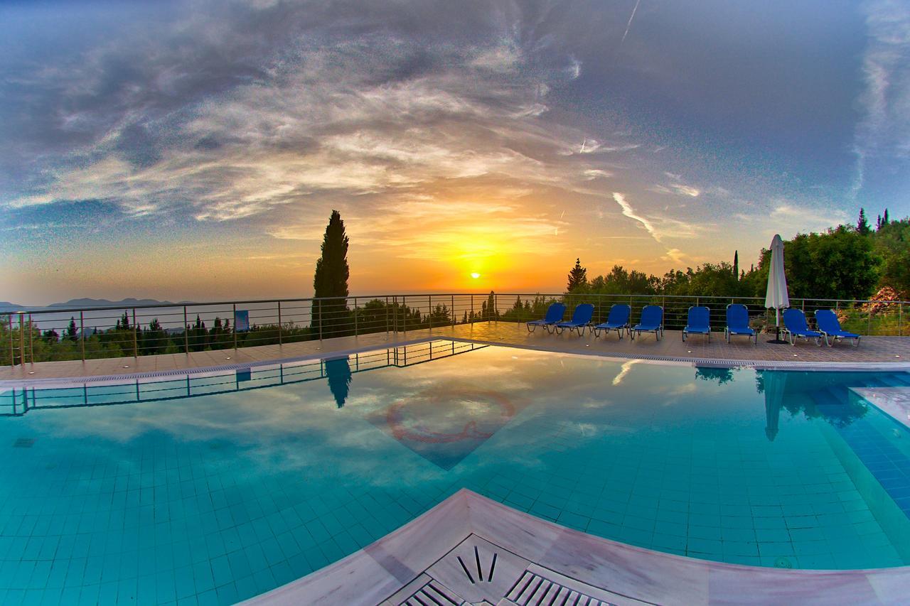 Panoramic Sunset Apartment Kothreas Luaran gambar